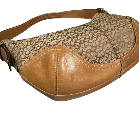 Coach Vintage Signature Soho Mini Hobo - Picture 6 of 9